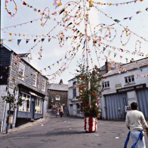 Maypole