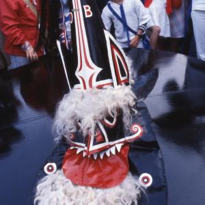 Blue Ribbon hat close up with children