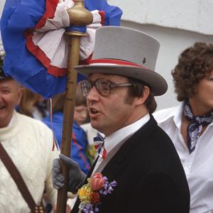 Blue Ribbon Master of Ceremonies leading procession
