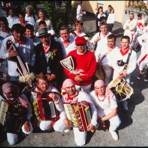 Men from Old Oss posing for group photo