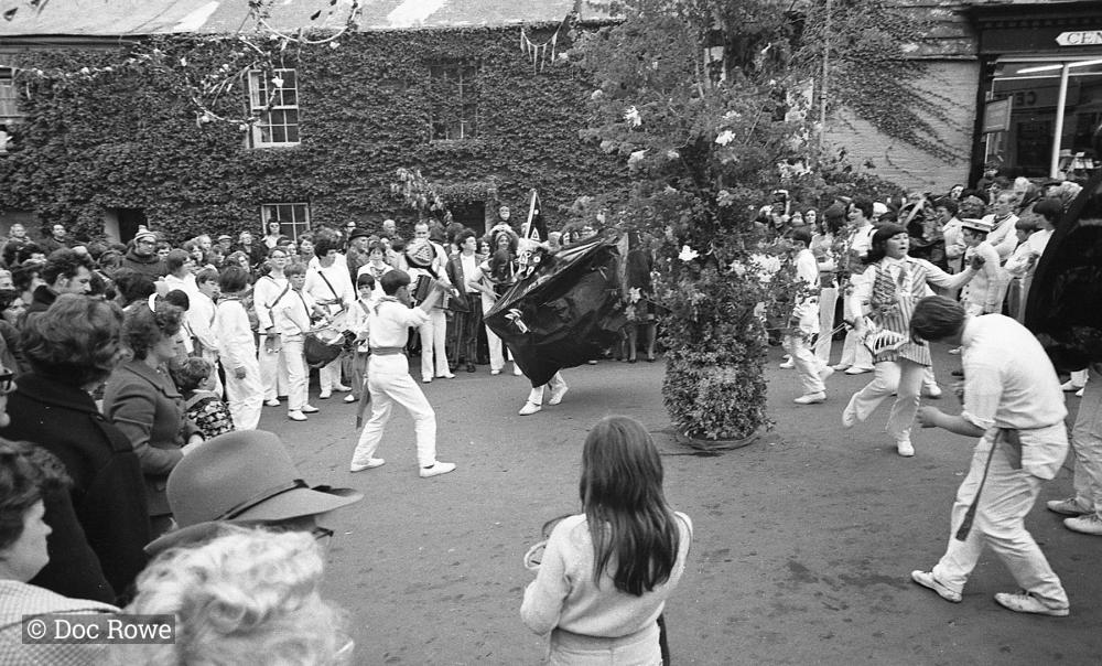 Children's Oss around the maypole