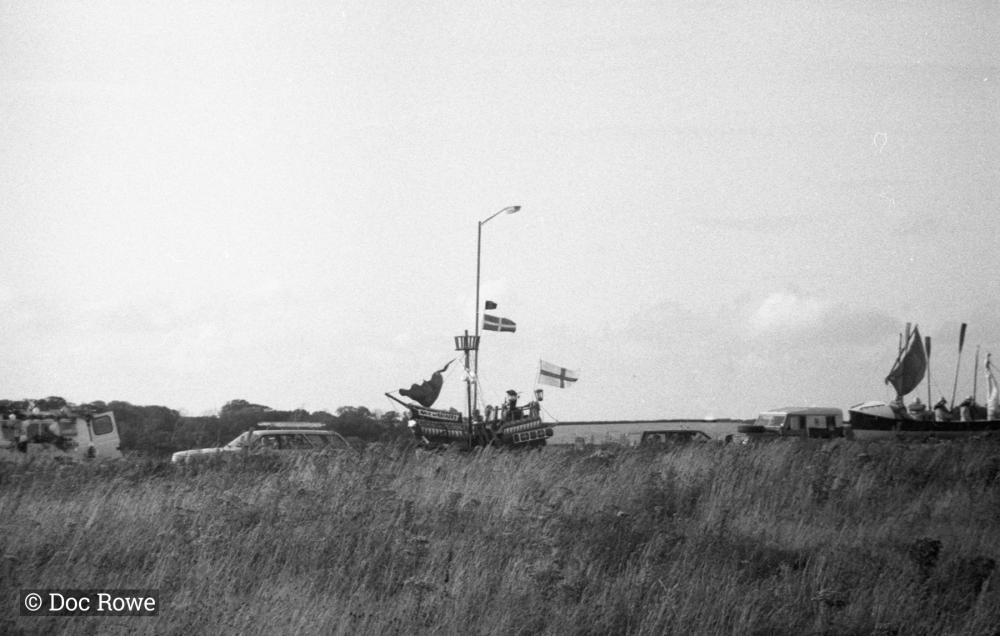 pirate ship float