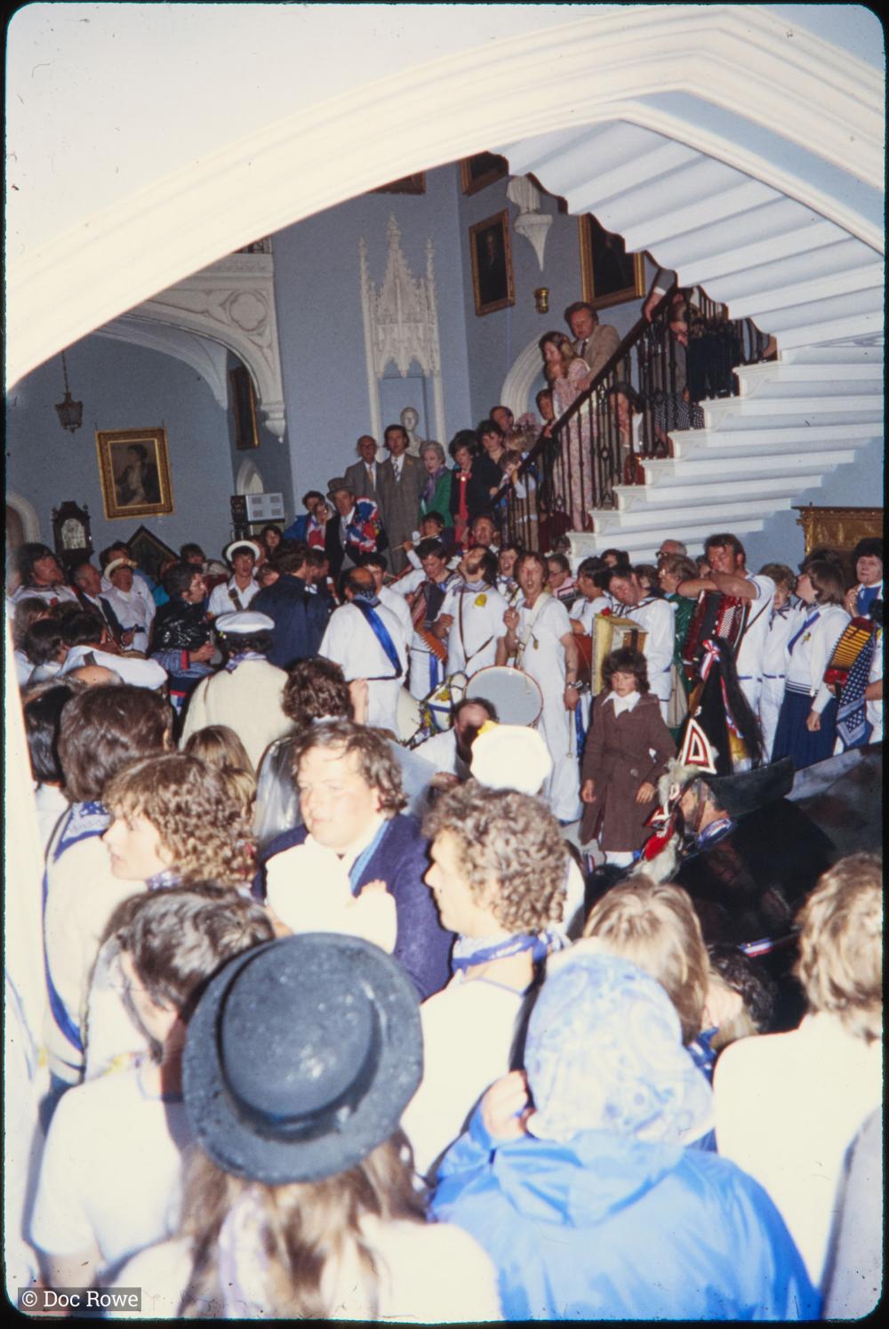Blue Ribbon band, Teaser and Oss in stairwell of Prideaux Place 