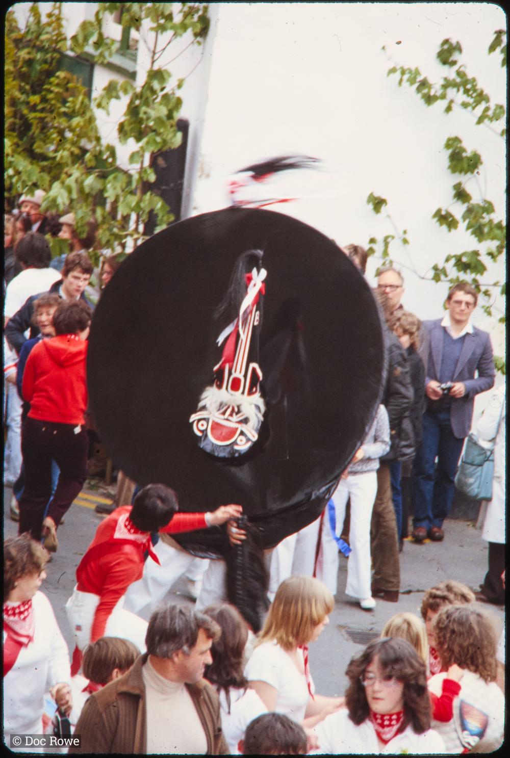 Old Oss being teased