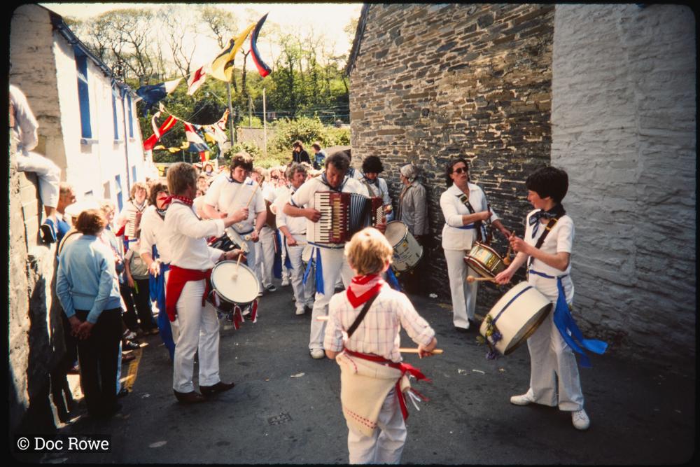 Children with instruments