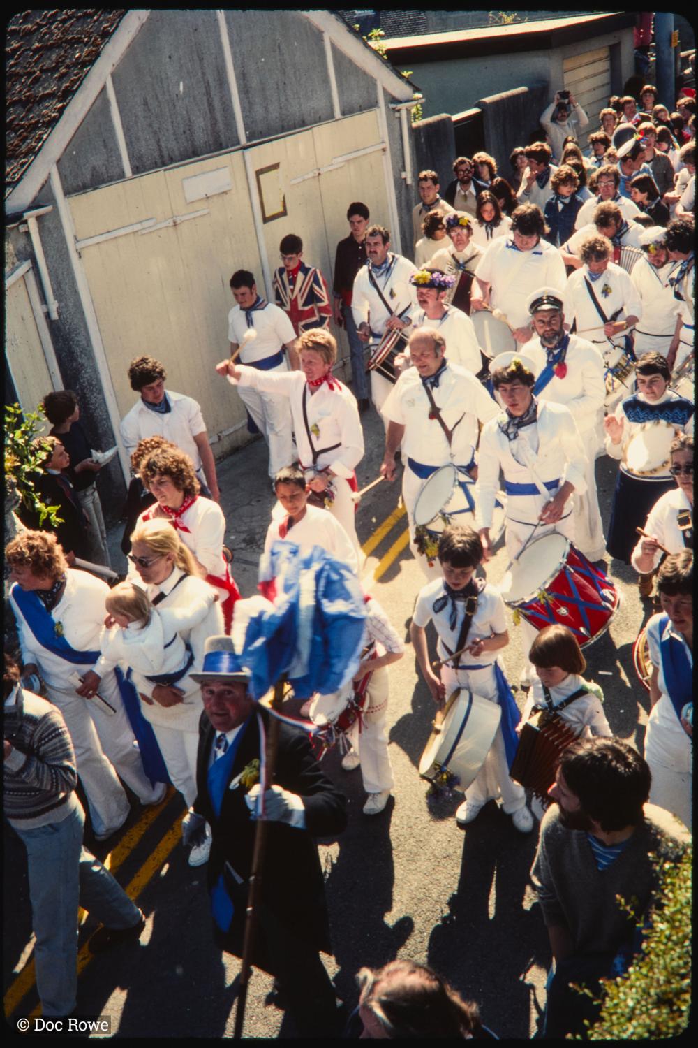 Blue Ribbon Oss dancing in road