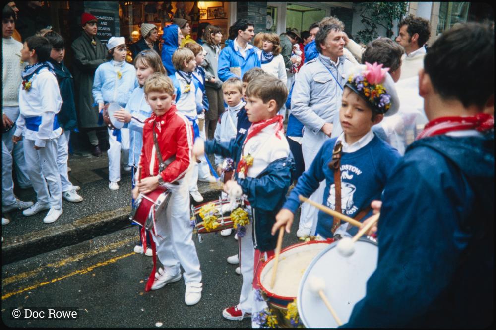 Children playing drums