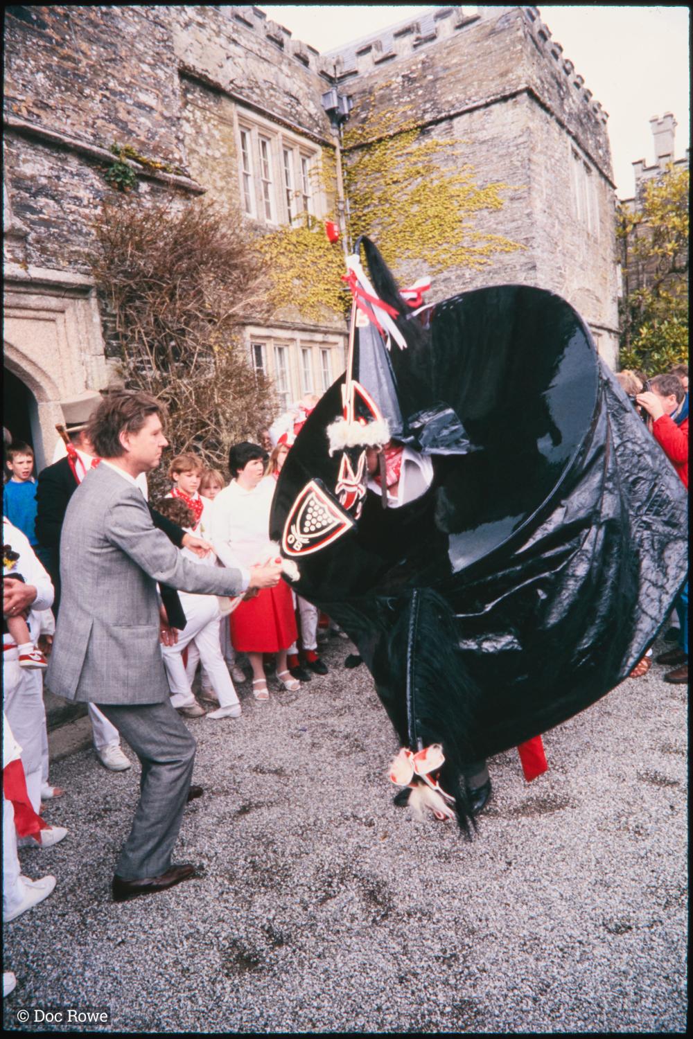 Peter Prideaux-Brune teasing Old Oss