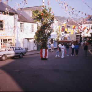 Maypole