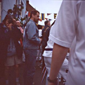 People photographing Oss