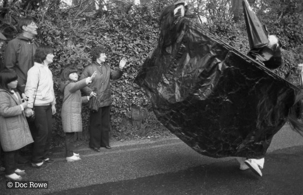 old oss dancing