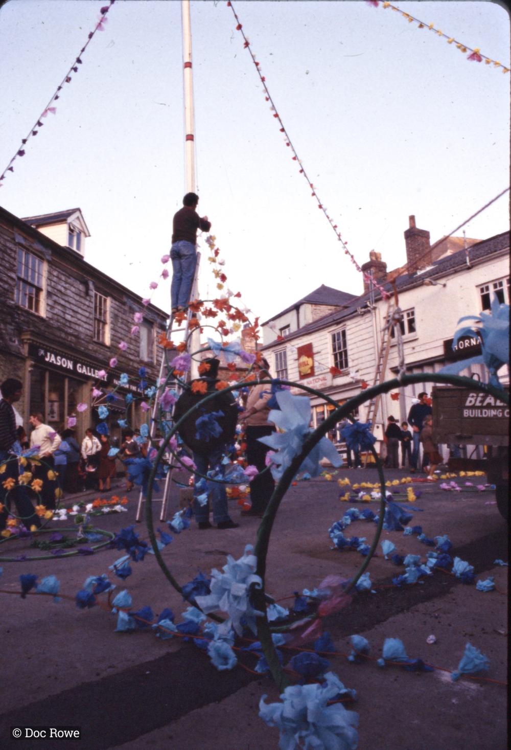Putting up the Maypole