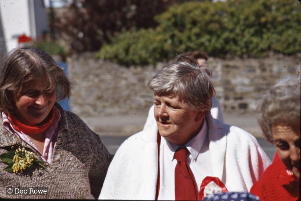 Old Oss members